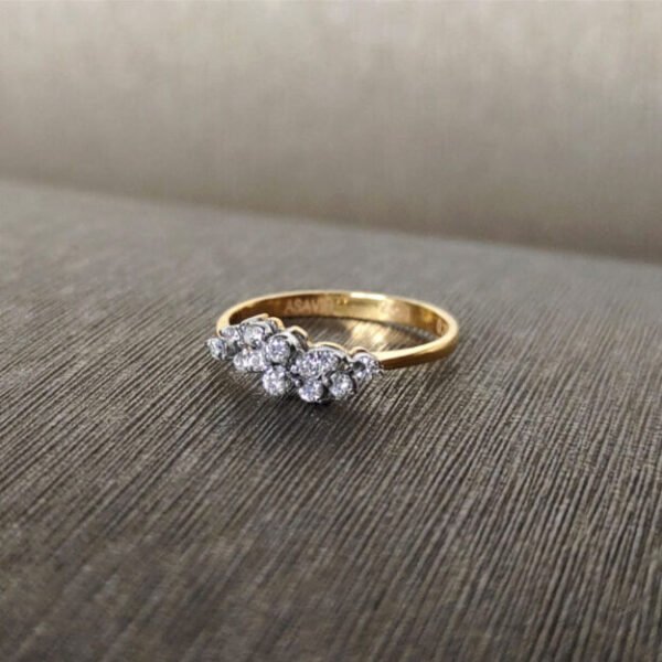 Golden Ring Diamond